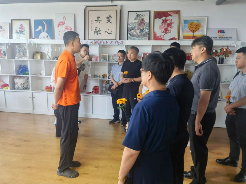 市北区见义勇为协会开展“勇者同行 点亮未来” 主题慰问活动(图11)